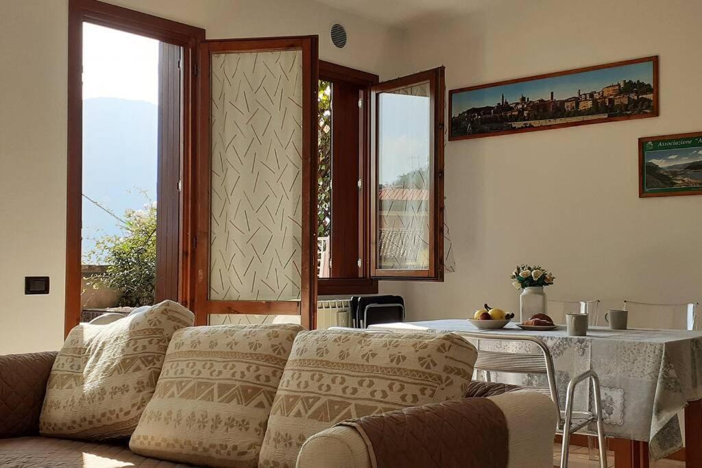 Feel At Home - Casa Loredana โลเวเร ภายนอก รูปภาพ