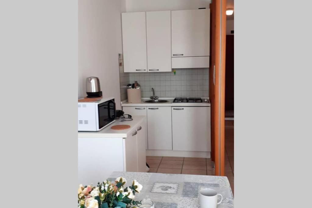 Feel At Home - Casa Loredana โลเวเร ภายนอก รูปภาพ